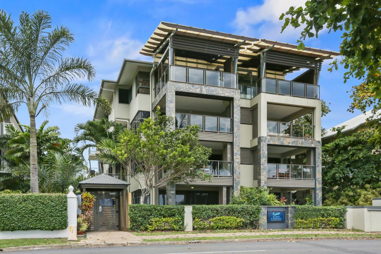 Sea Point On Trinity Beach Exterior photo