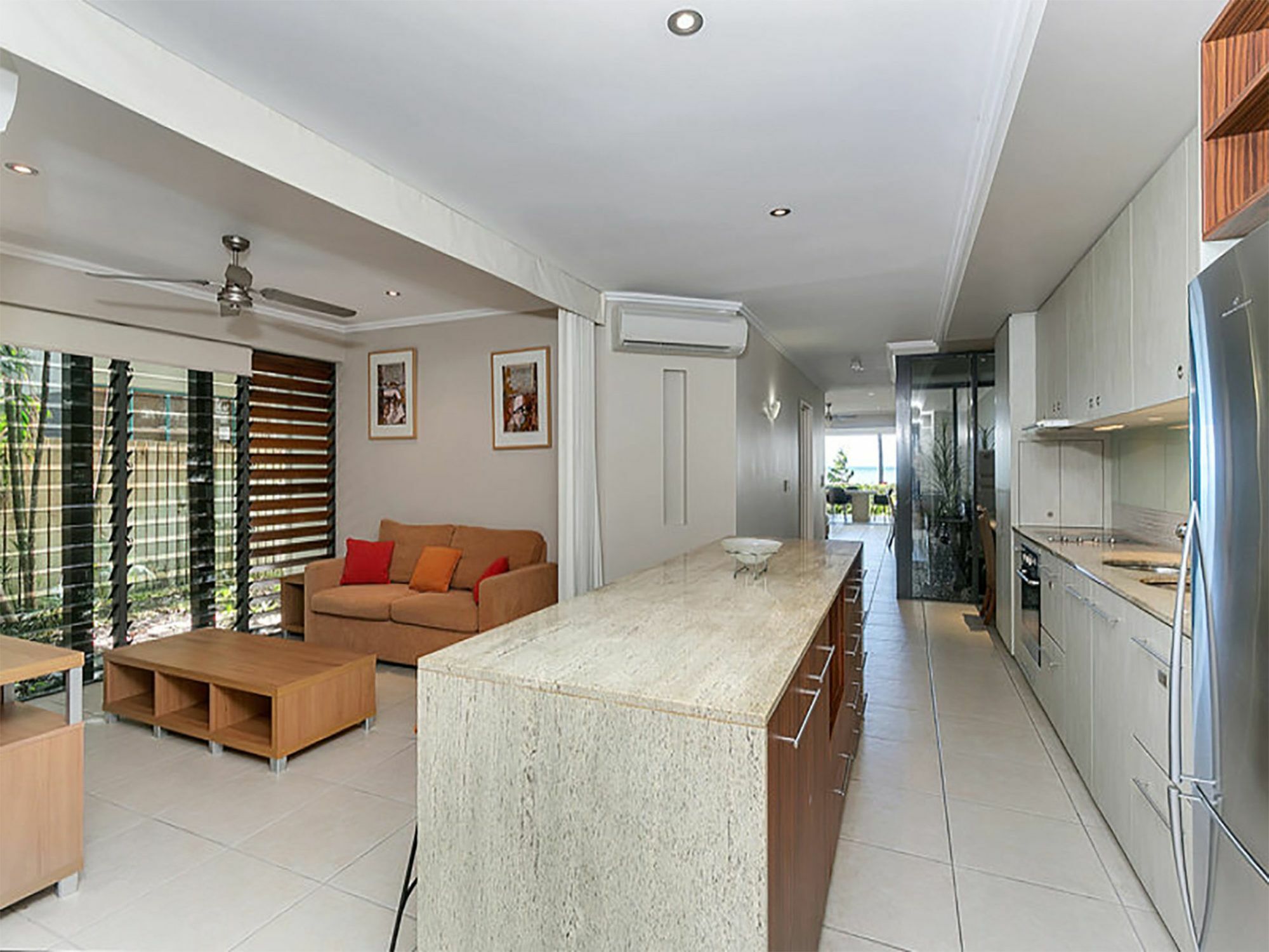 Sea Point On Trinity Beach Exterior photo